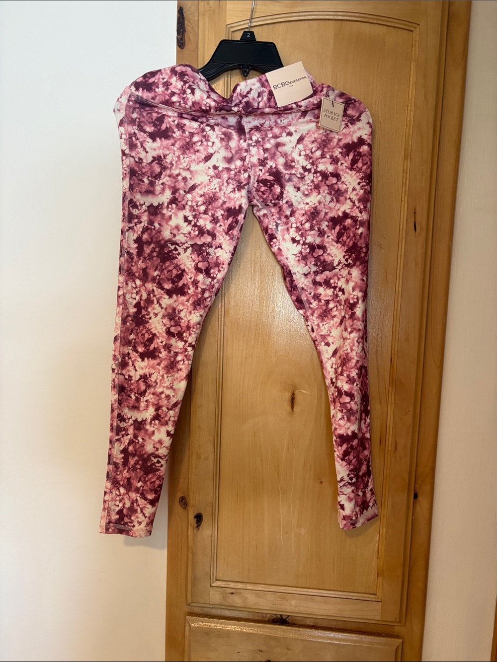 BCBGeneration Women's Pink and White Tie-Dye Jeggings